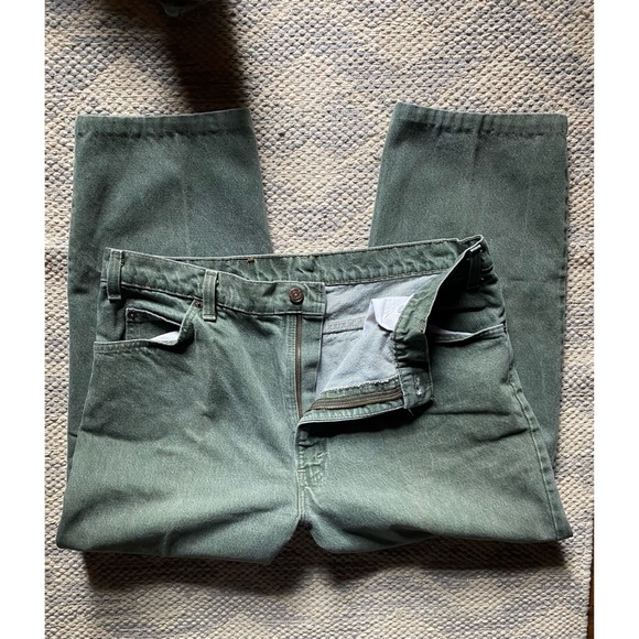 Levi's Denim - Vintage Green Orange Tab Levi’s Capri Jeans Christmas Holiday